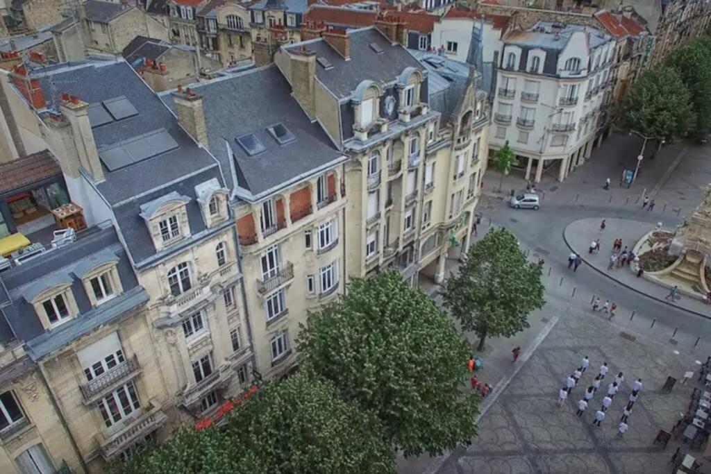 Apartamento Centre : Lumineux Et Atypique 46, Place D'erlon