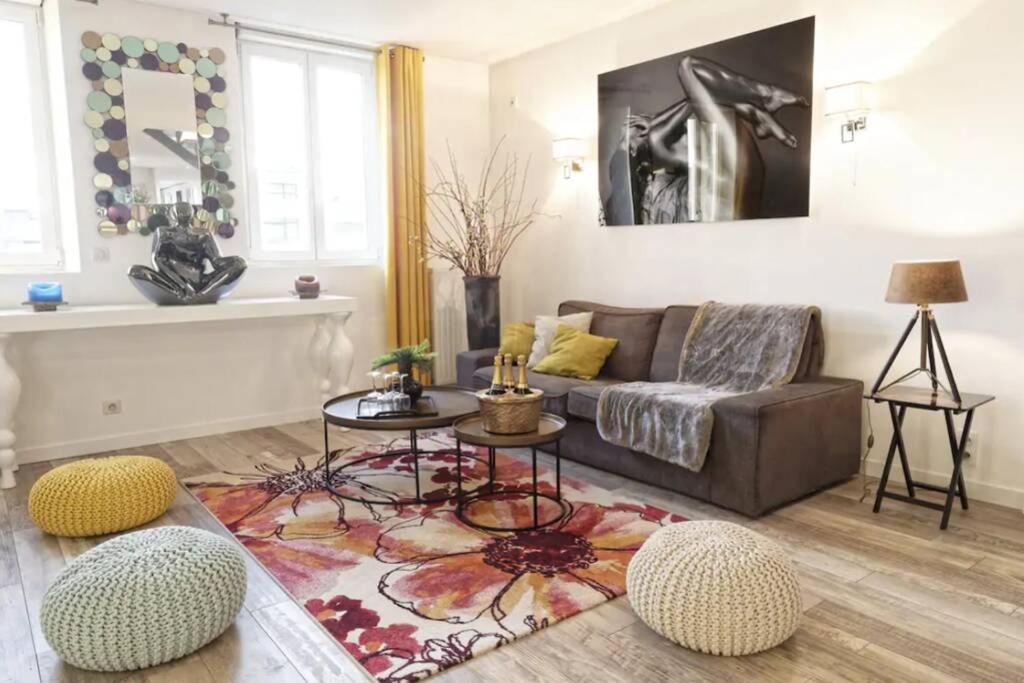 Centre : Lumineux Et Atypique 46, Place D'erlon Apartamento *